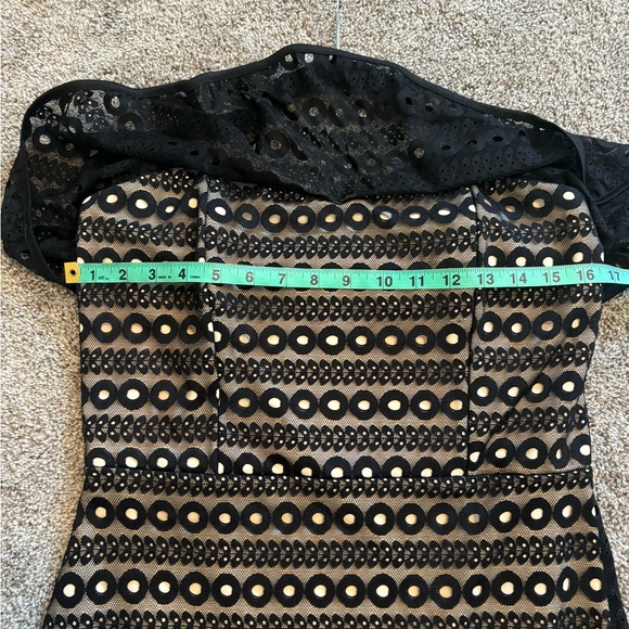 Strapless Black/Nude Dress 🖤 - Picture 7 of 8